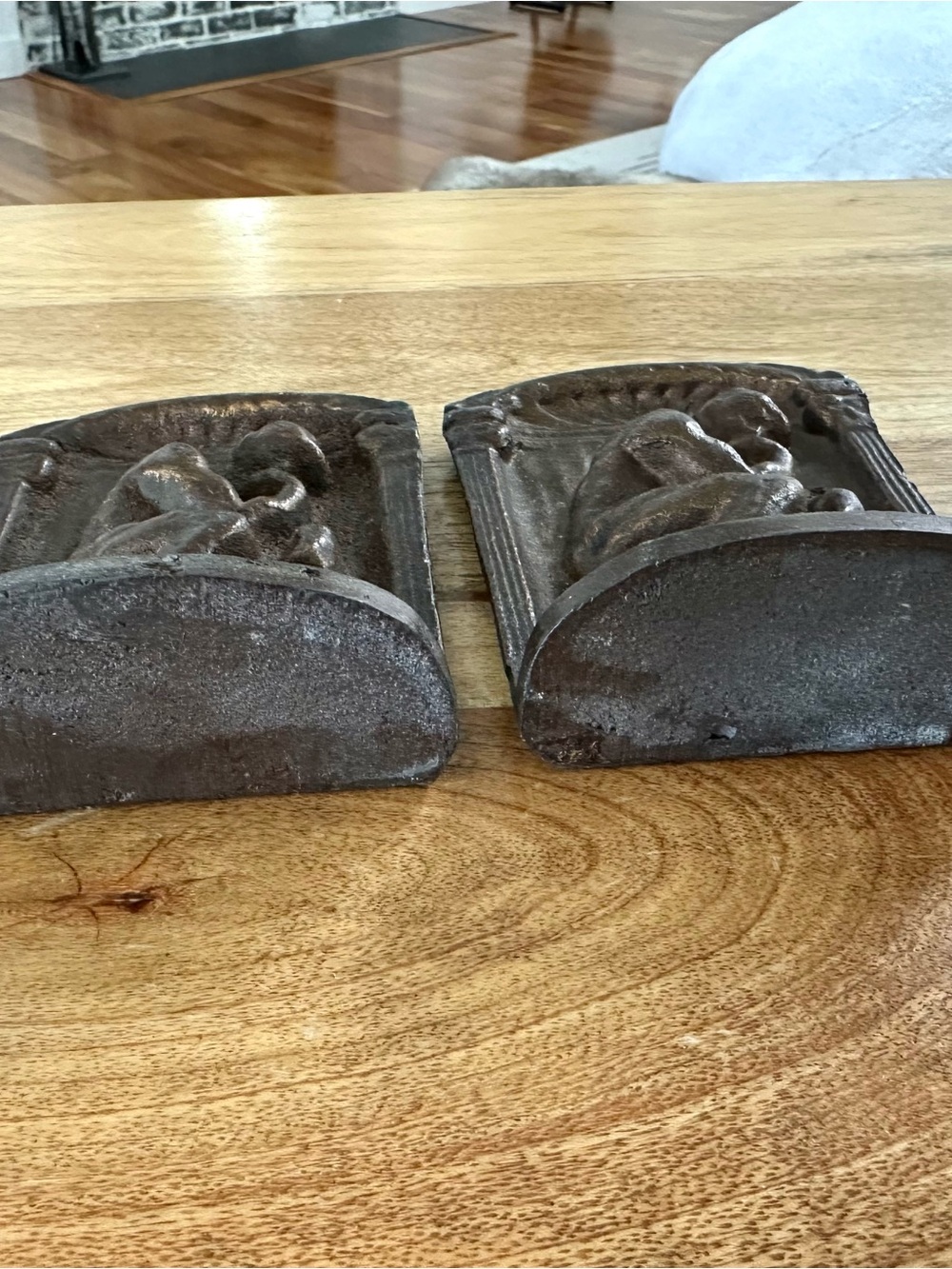 Antique Cast Iron Decorative Wall Plaques - Set of 2 - Picture 7 of 7